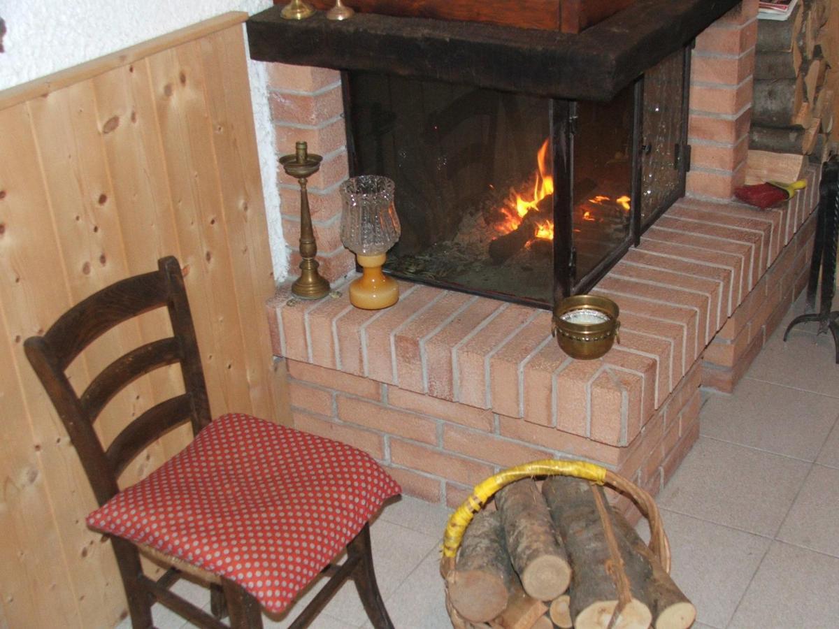 Antica Casa Ortensia Riva del Garda Pokoj fotografie